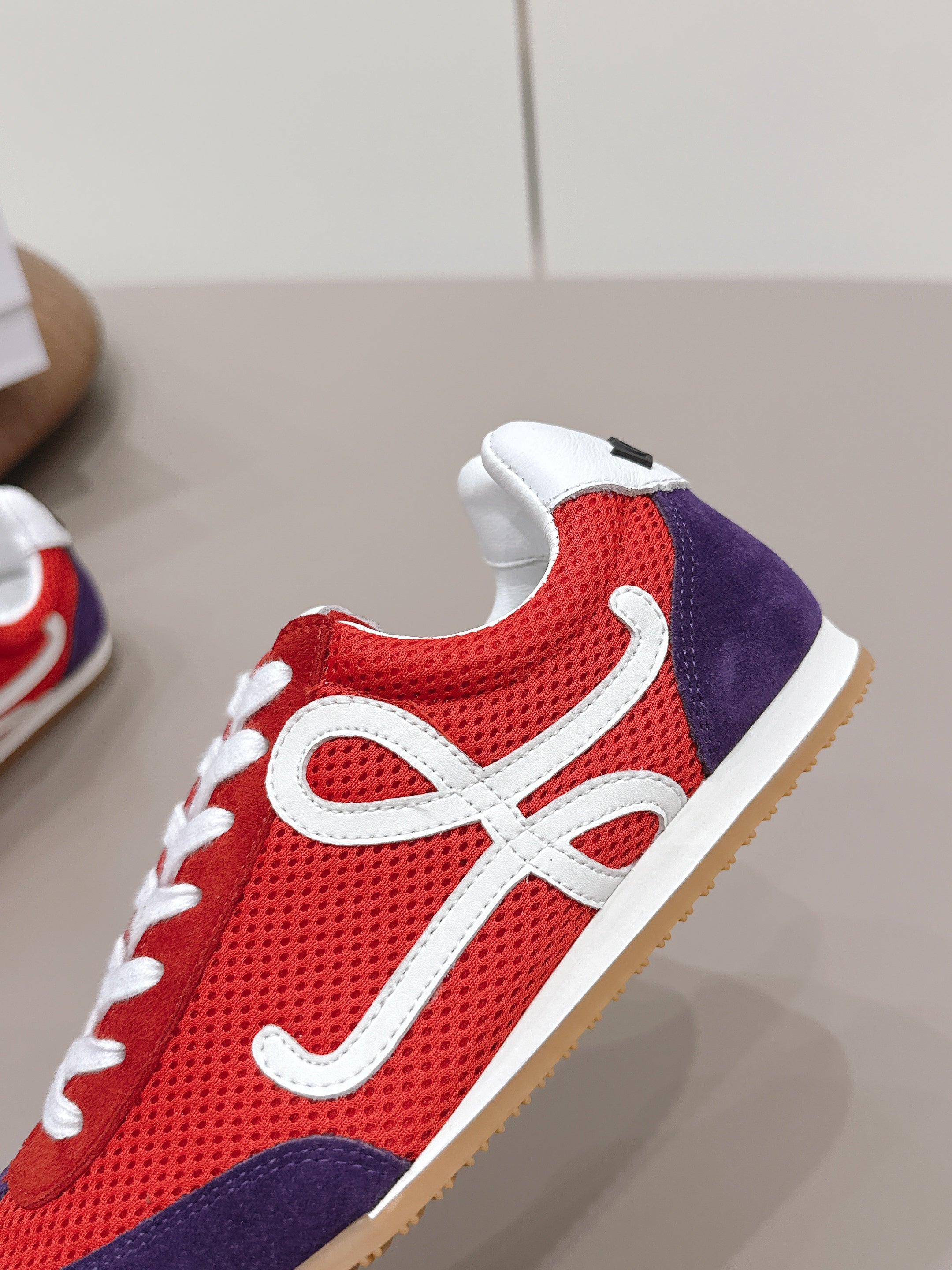 L2-Sneakers