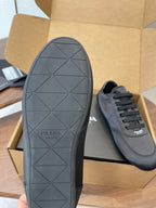 P-Sneakers