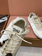 M-Sneakers