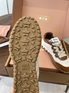 M-Sneakers