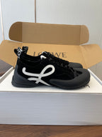 L2-Sneakers