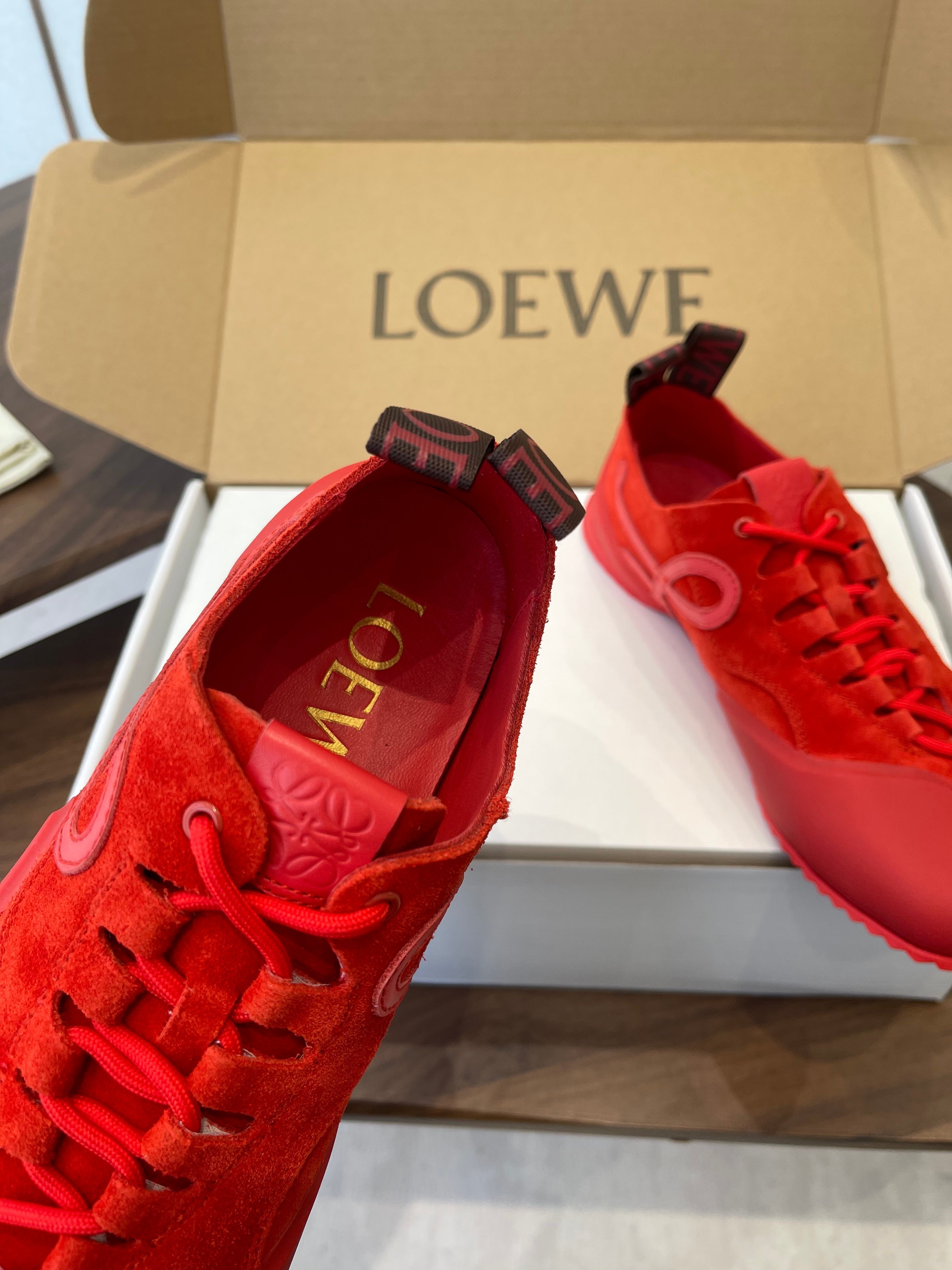 L2-Sneakers