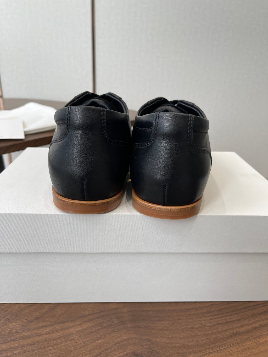 T-Sneakers