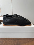 T-Sneakers