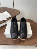 T-Sneakers