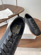 T-Sneakers