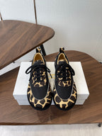 T-Sneakers