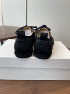 T-Sneakers