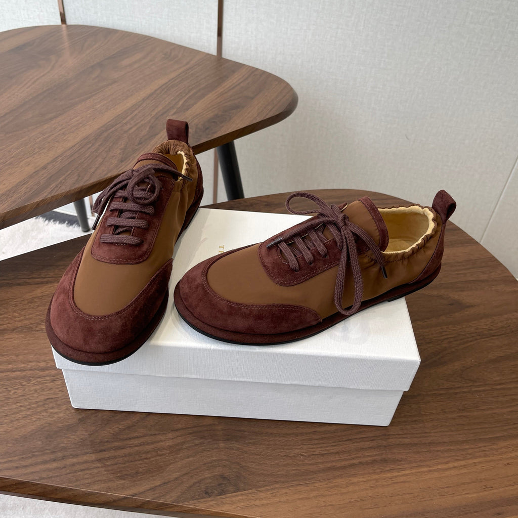 T-Sneakers