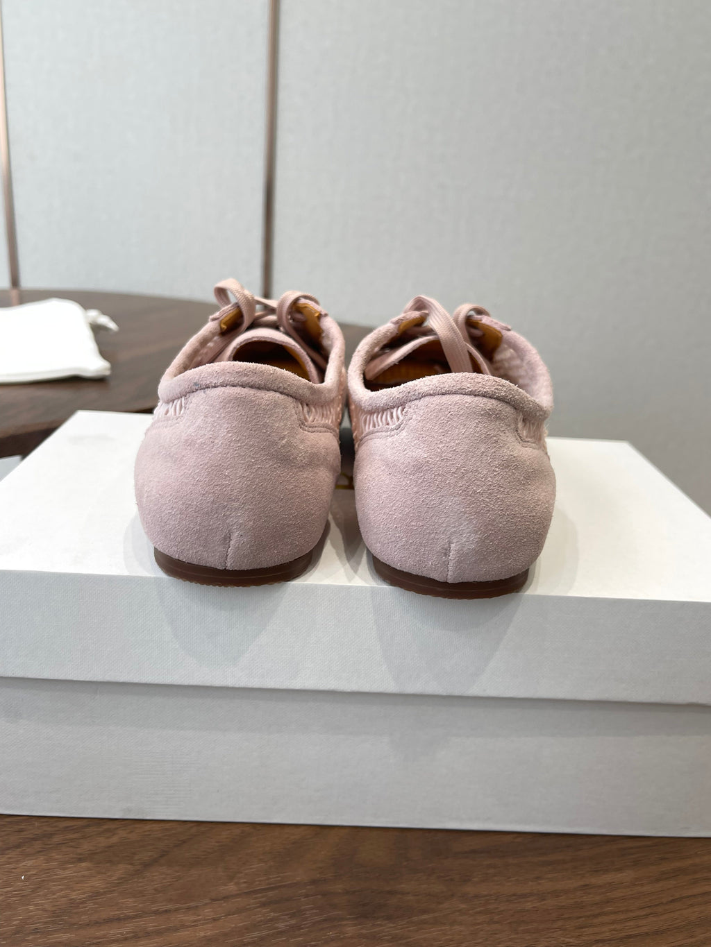 T-Sneakers