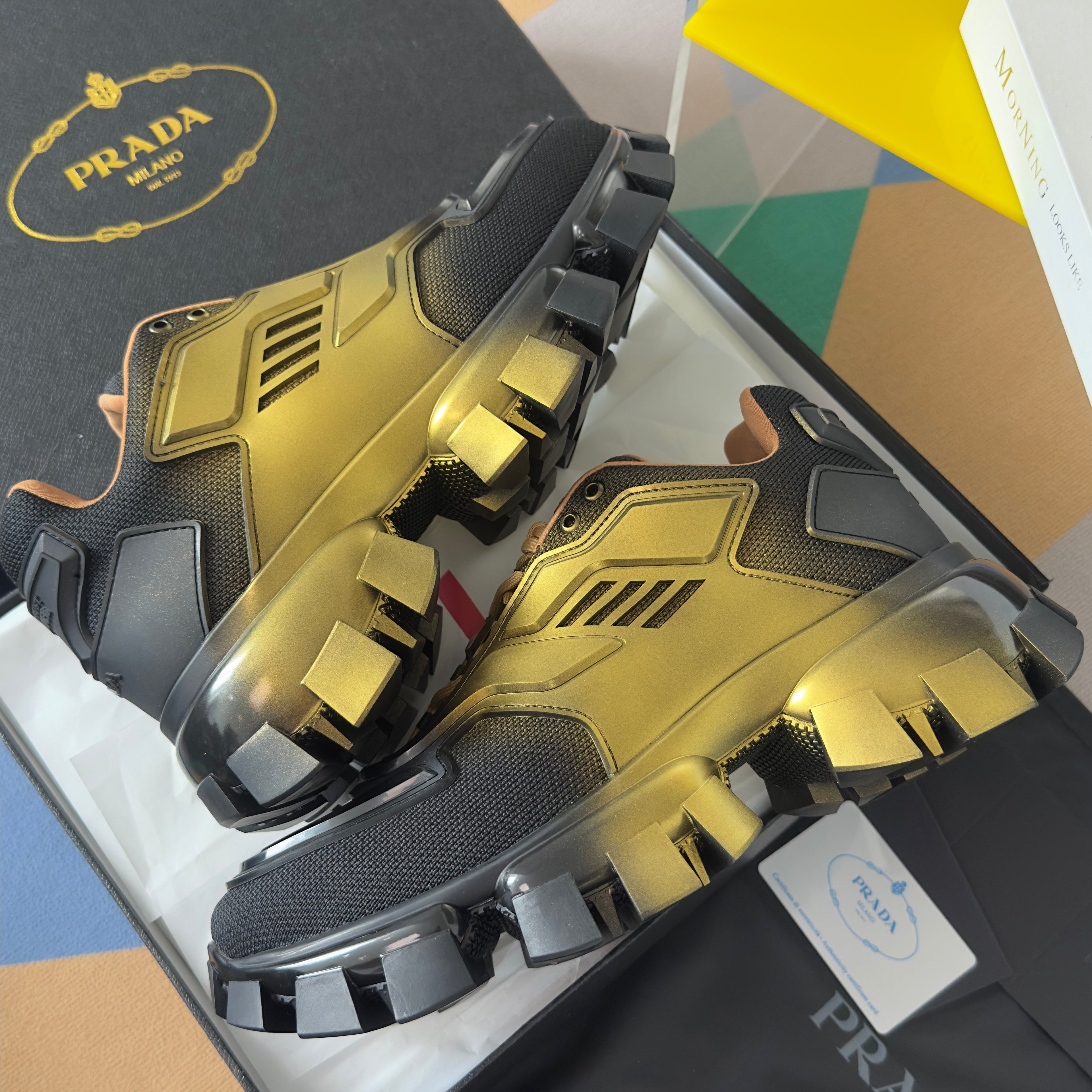 P-Sneakers