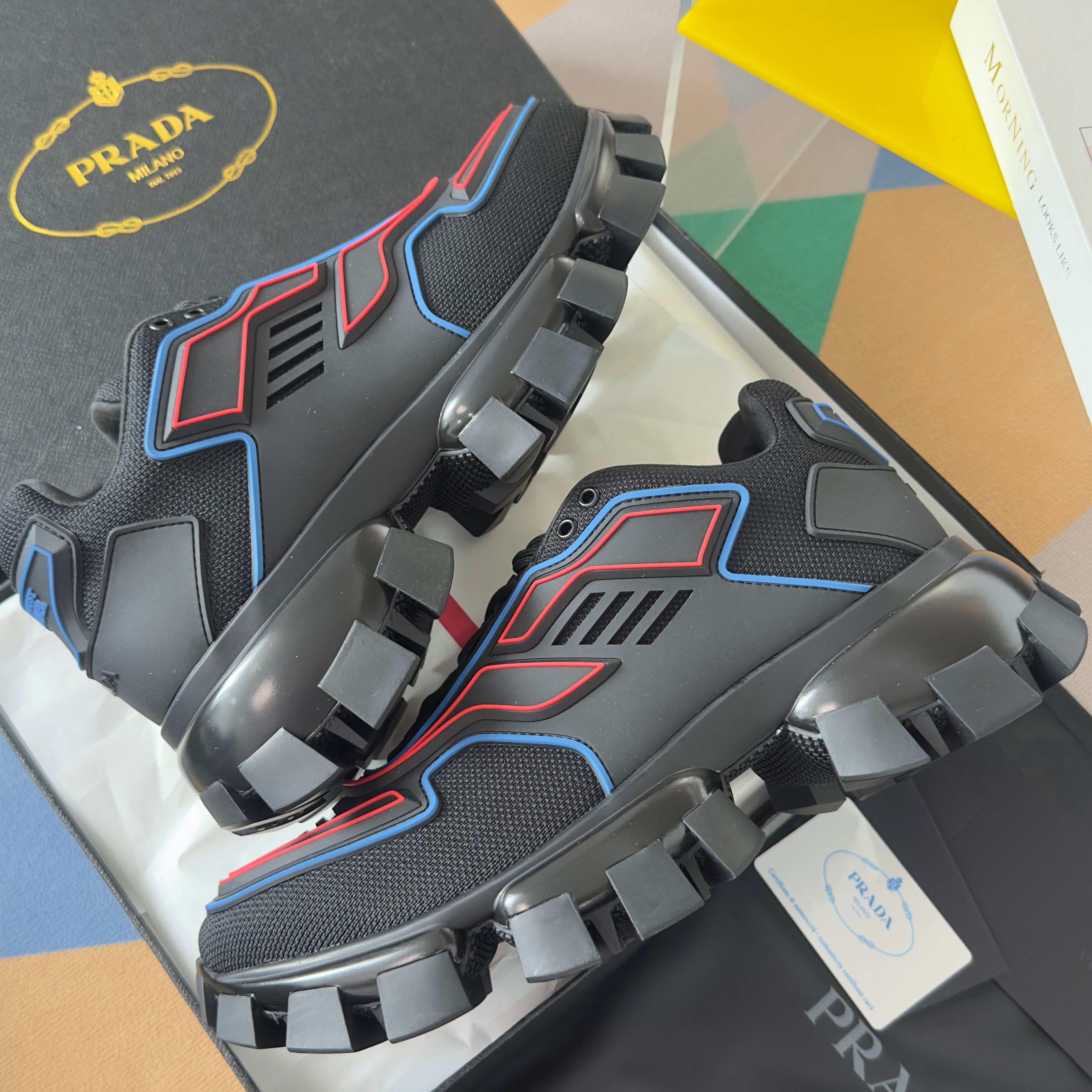 P-Sneakers