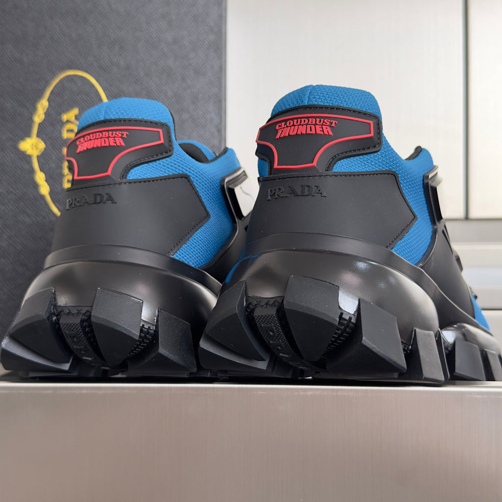 P-Sneakers