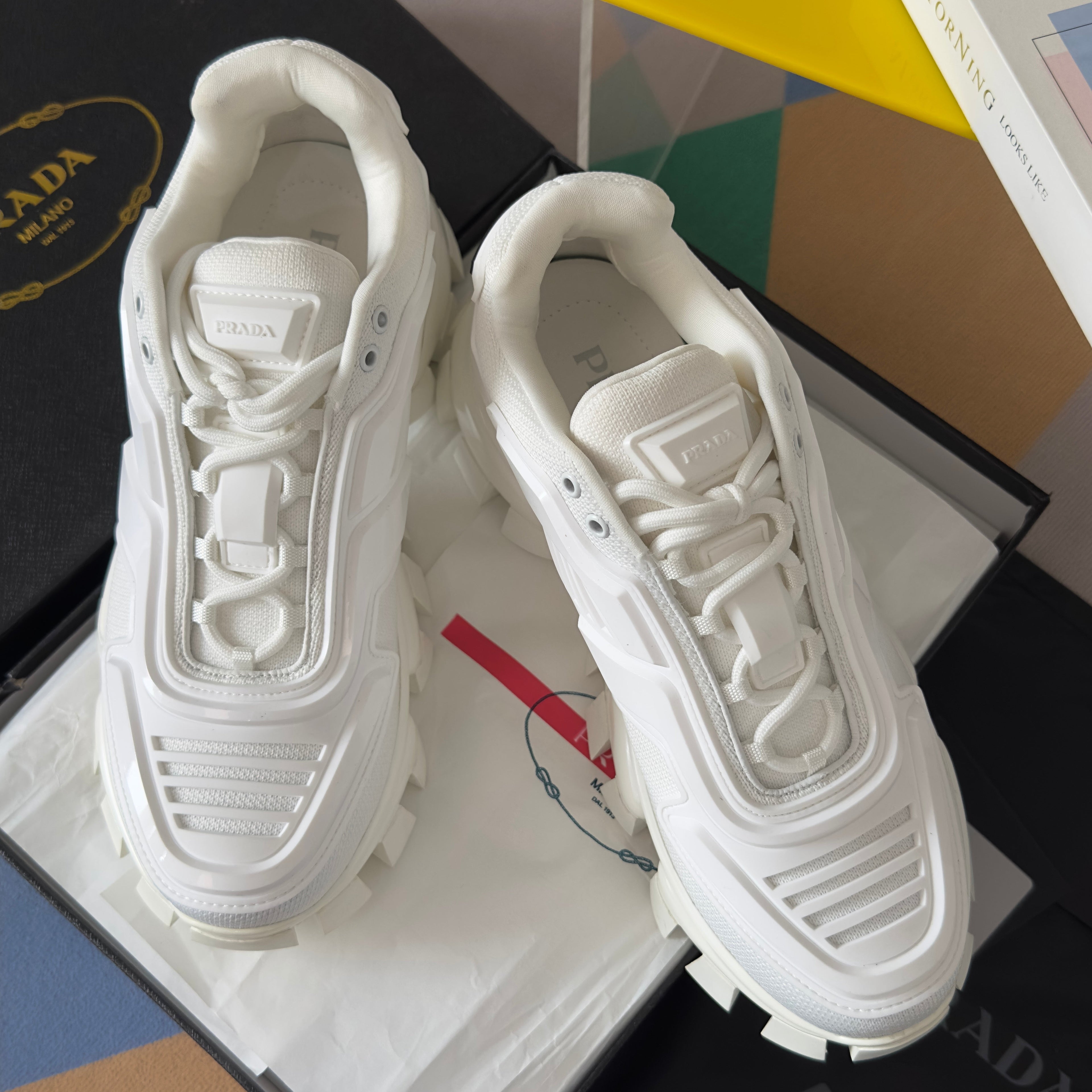 P-Sneakers
