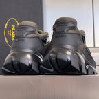 P-Sneakers