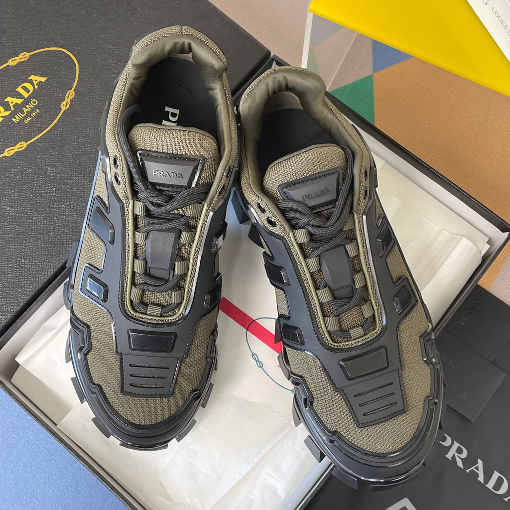 P-Sneakers