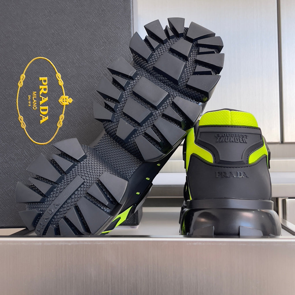 P-Sneakers