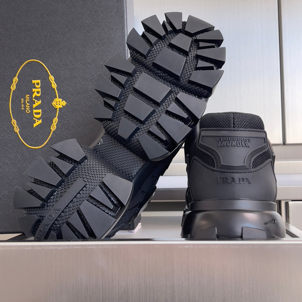 P-Sneakers
