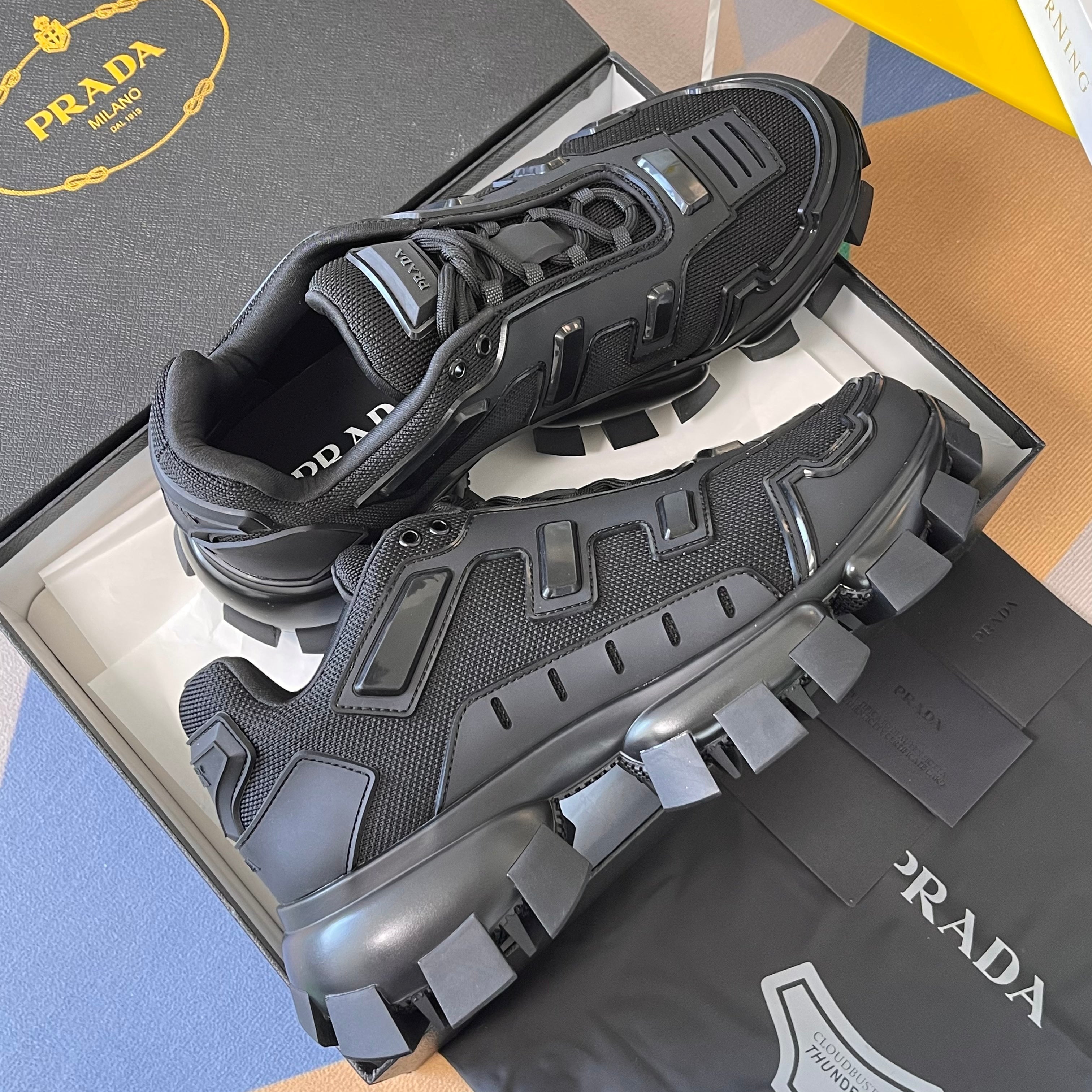 P-Sneakers