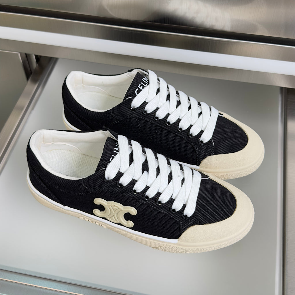 S-Sneakers