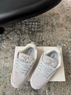 S-Sneakers
