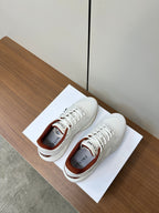 S-Sneakers