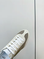 S-Sneakers