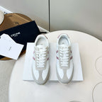S-Sneakers