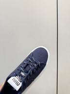 M-Sneakers