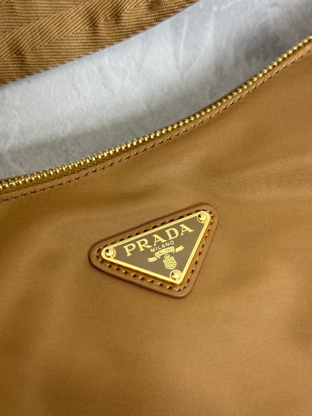 P-Shoulder Bag