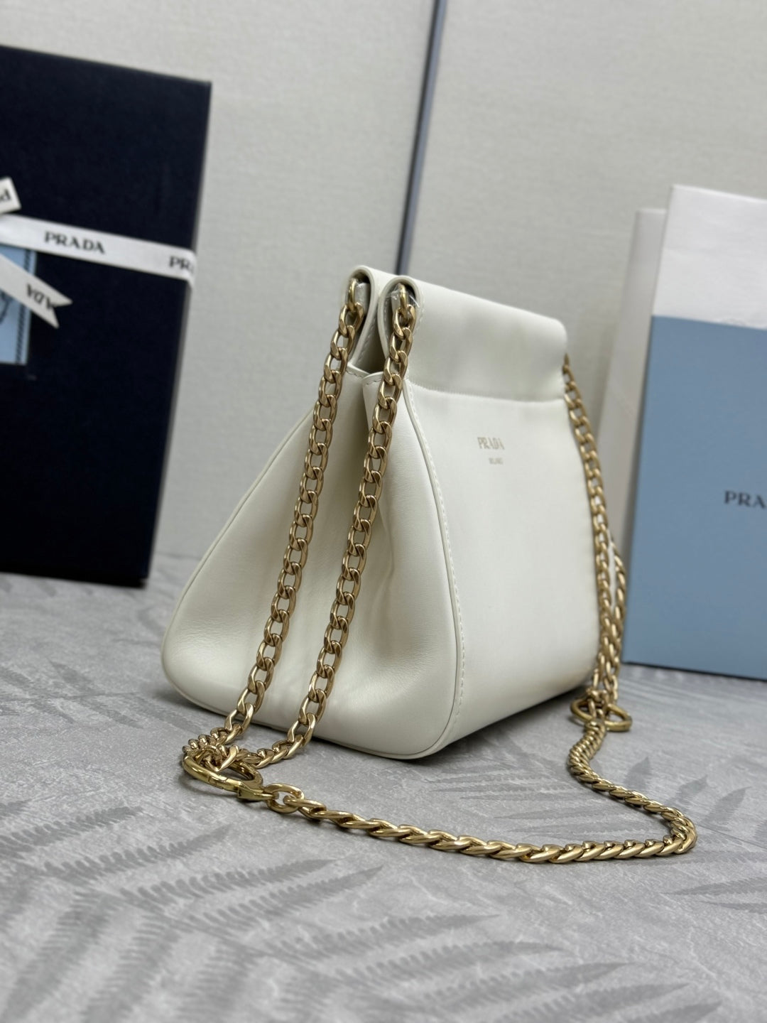P-Shoulder Bag