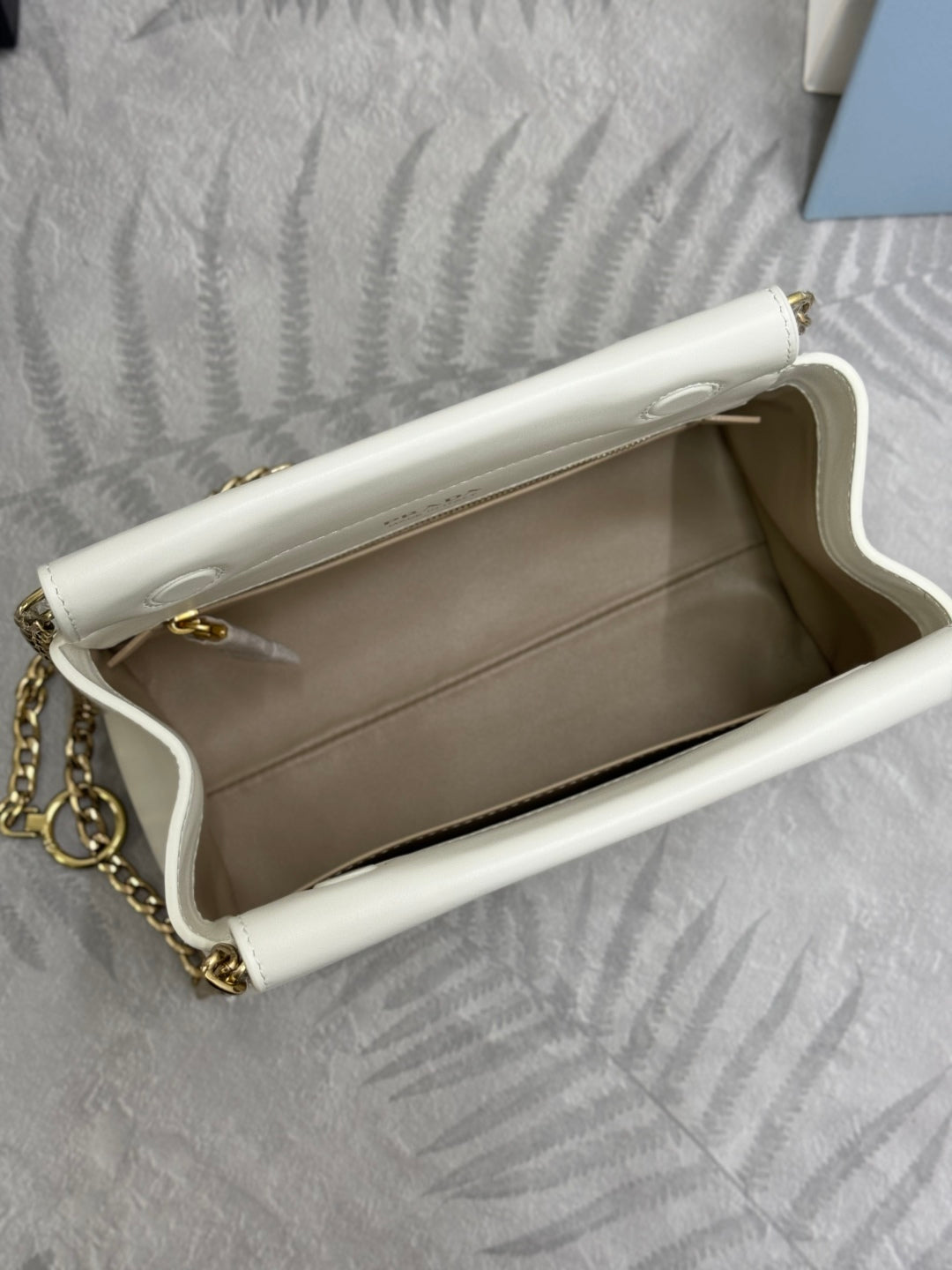 P-Shoulder Bag