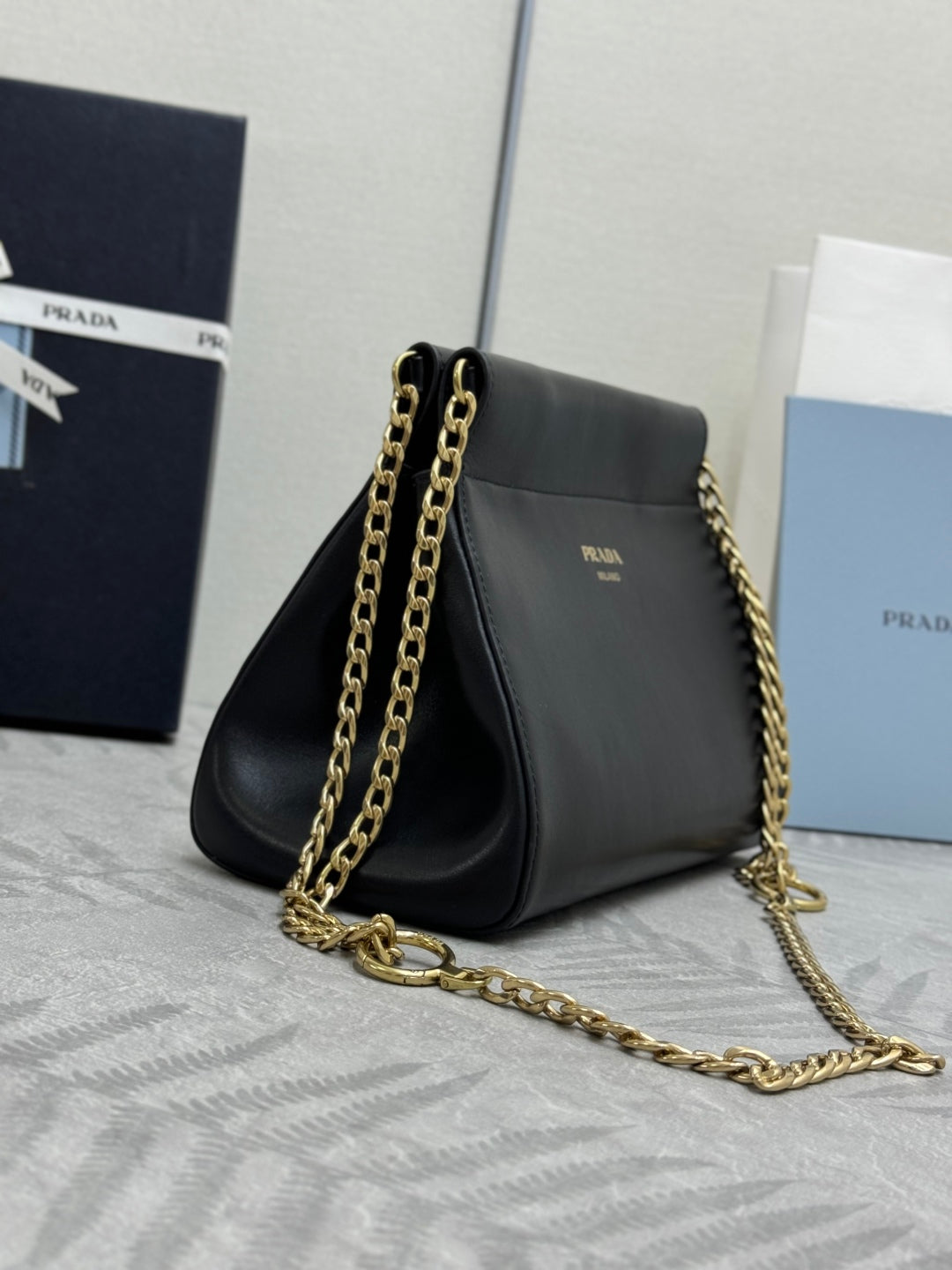 P-Shoulder Bag