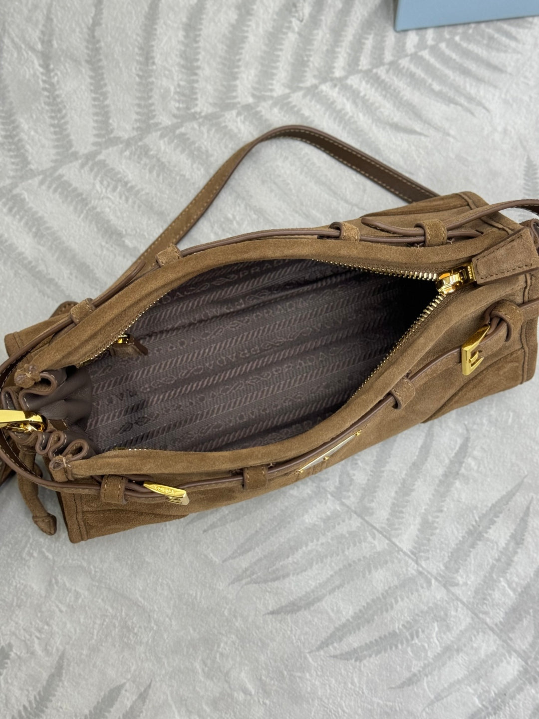 P-Shoulder Bag