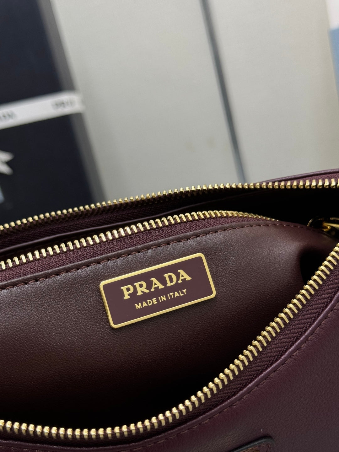 P-Shoulder Bag