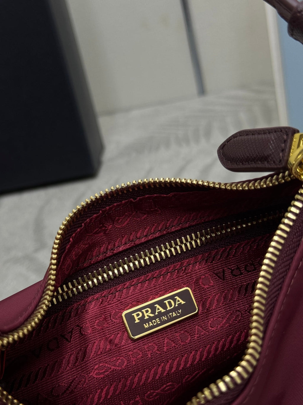 P-Shoulder Bag