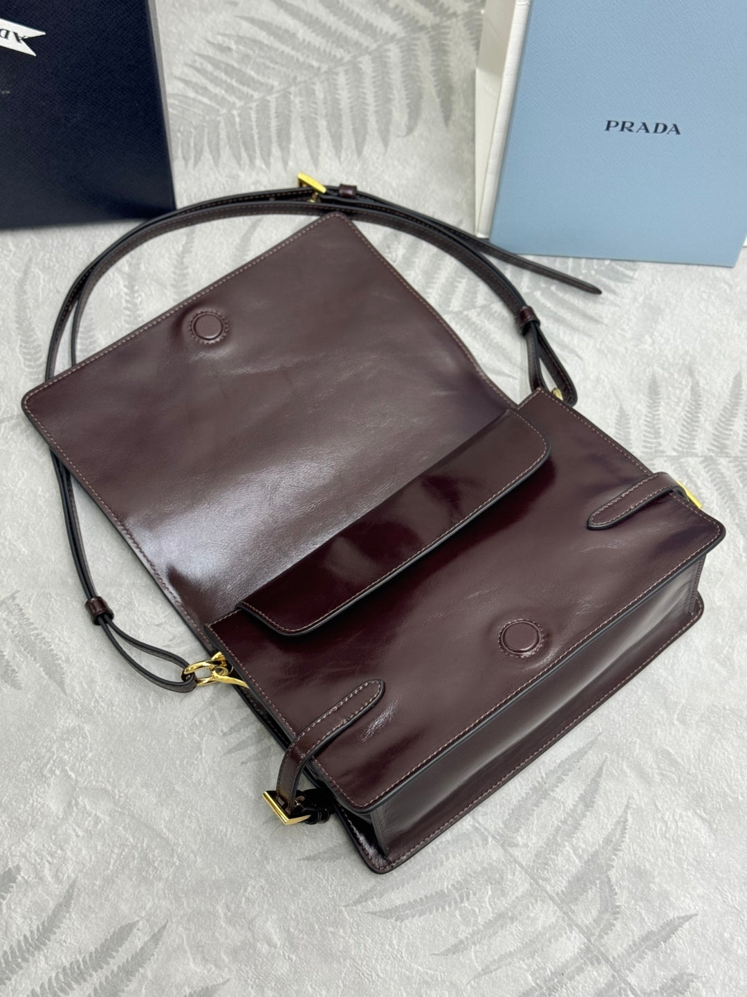 P-Shoulder Bag