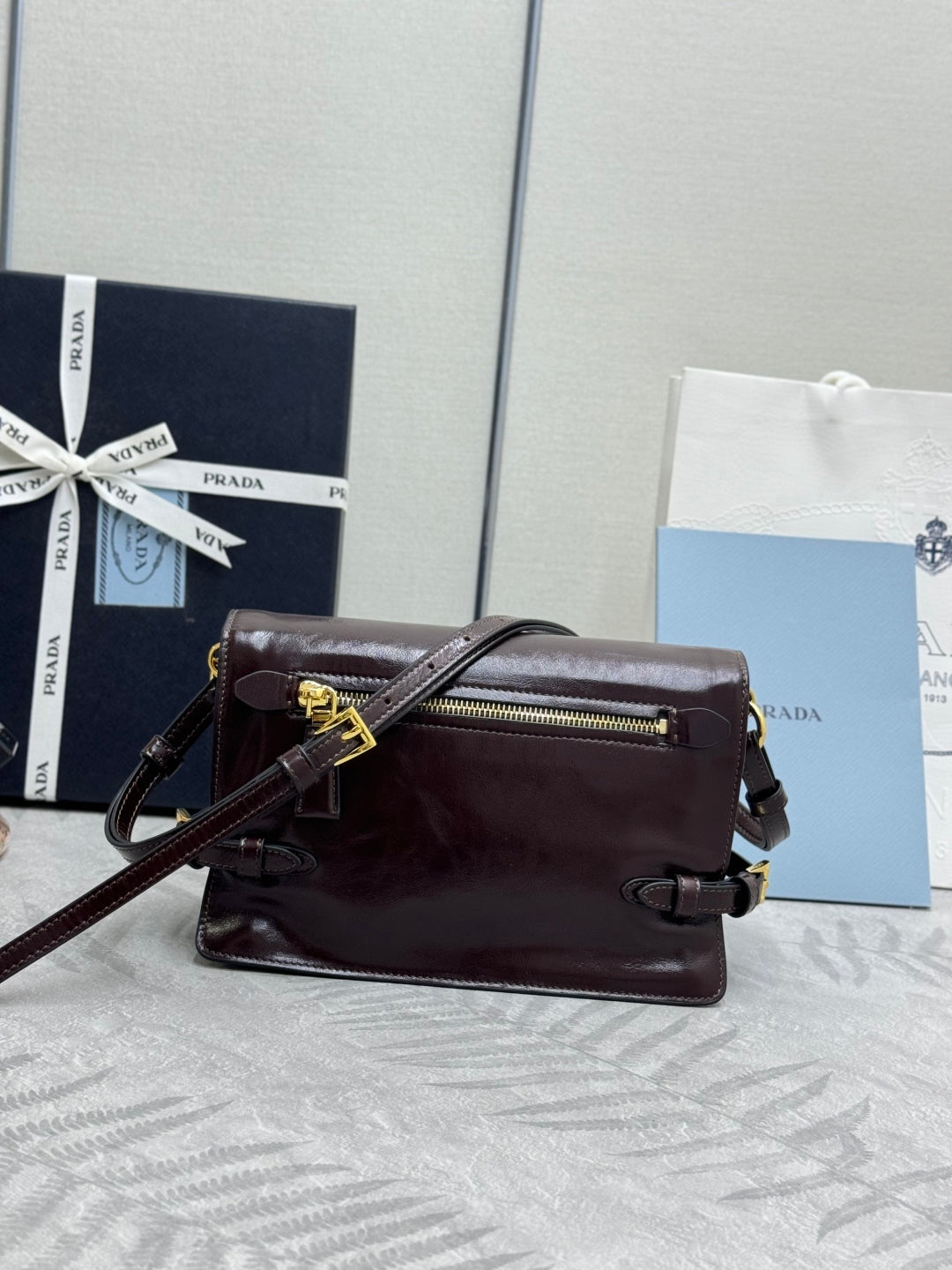 P-Shoulder Bag