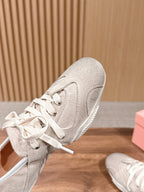 D-Sneakers