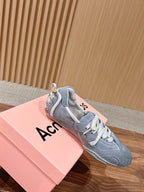 D-Sneakers