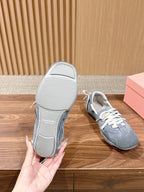 D-Sneakers