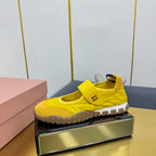 M-Sneakers