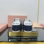 M-Sneakers