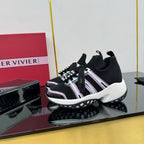R-Sneakers