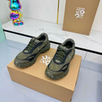 L2-Sneakers