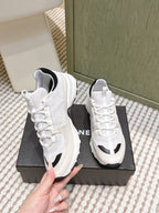 C-Sneakers