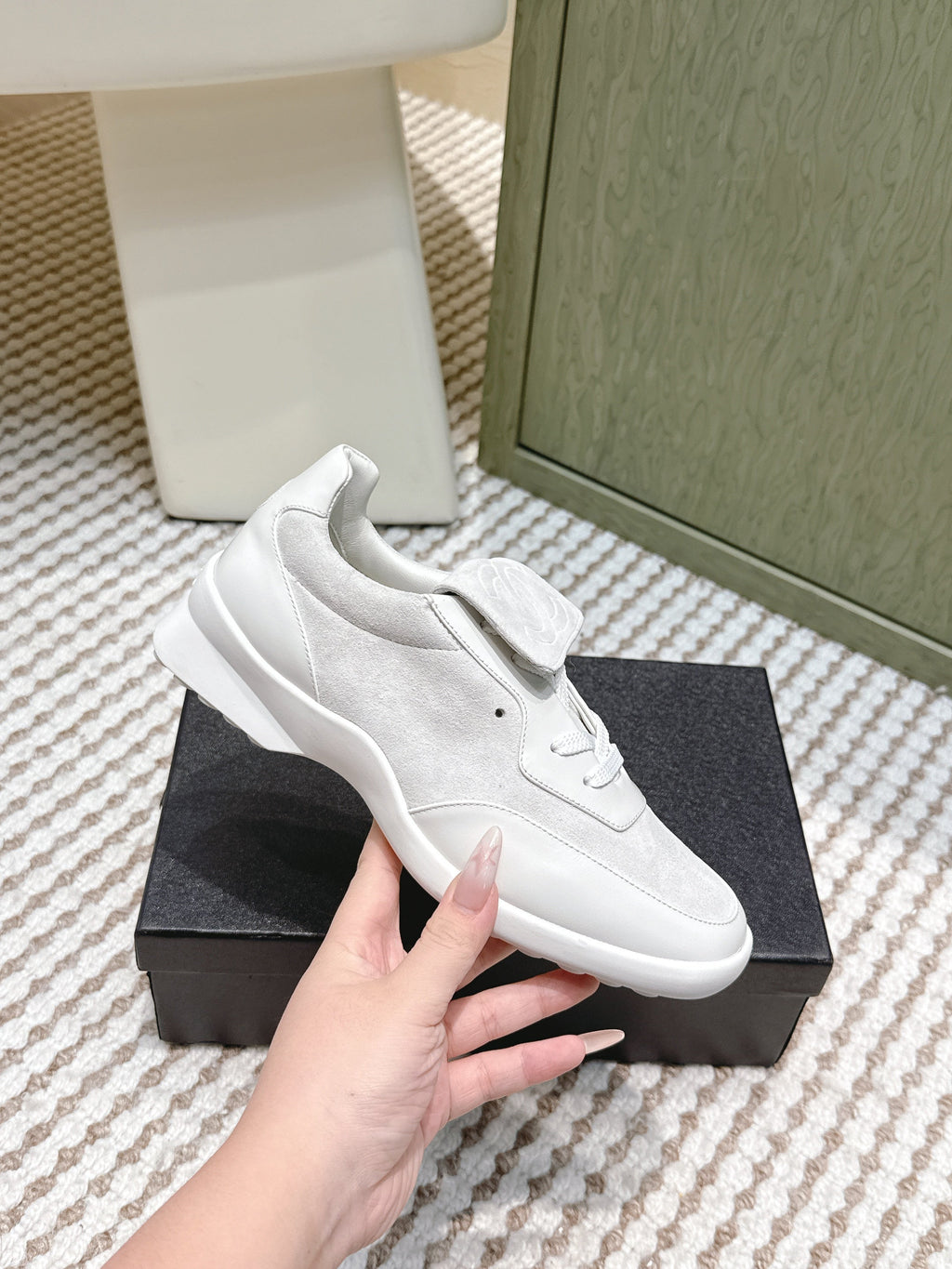 C-Sneakers