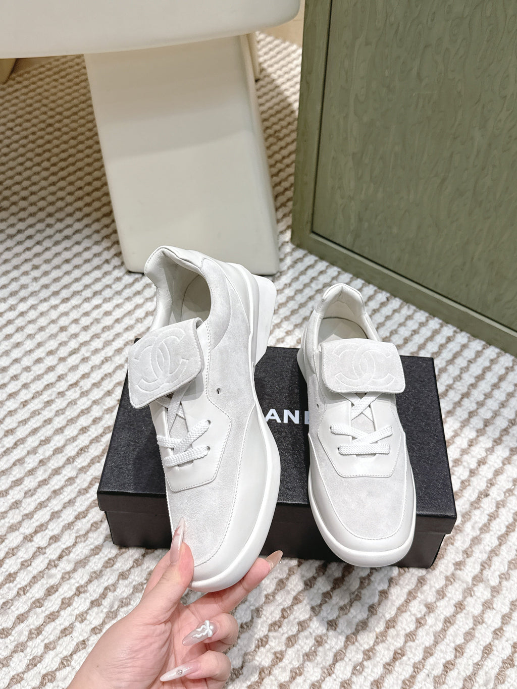 C-Sneakers