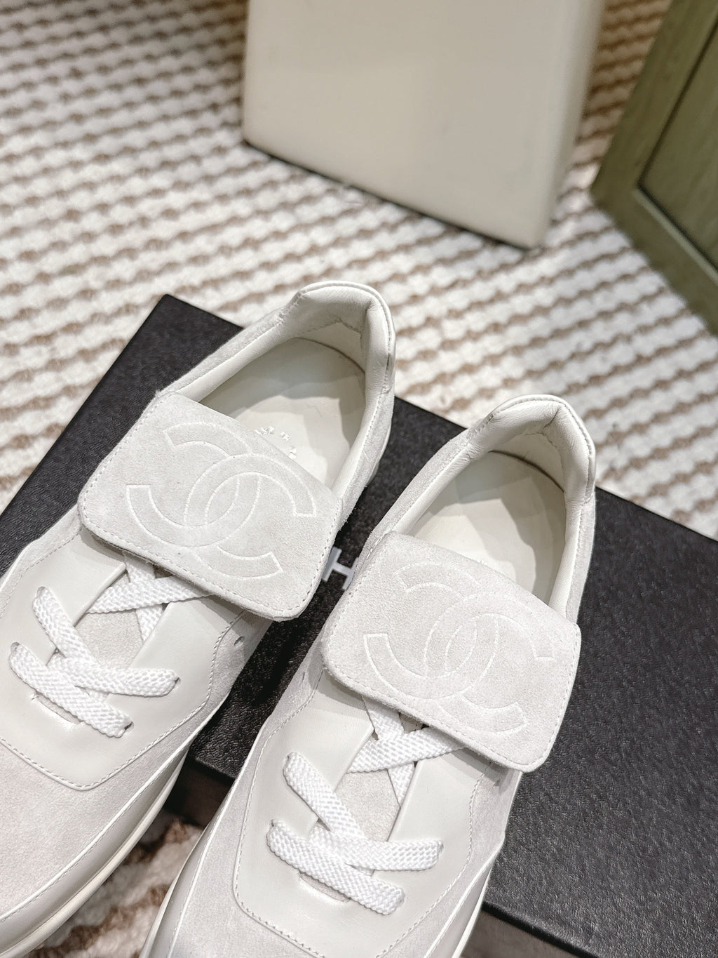 C-Sneakers