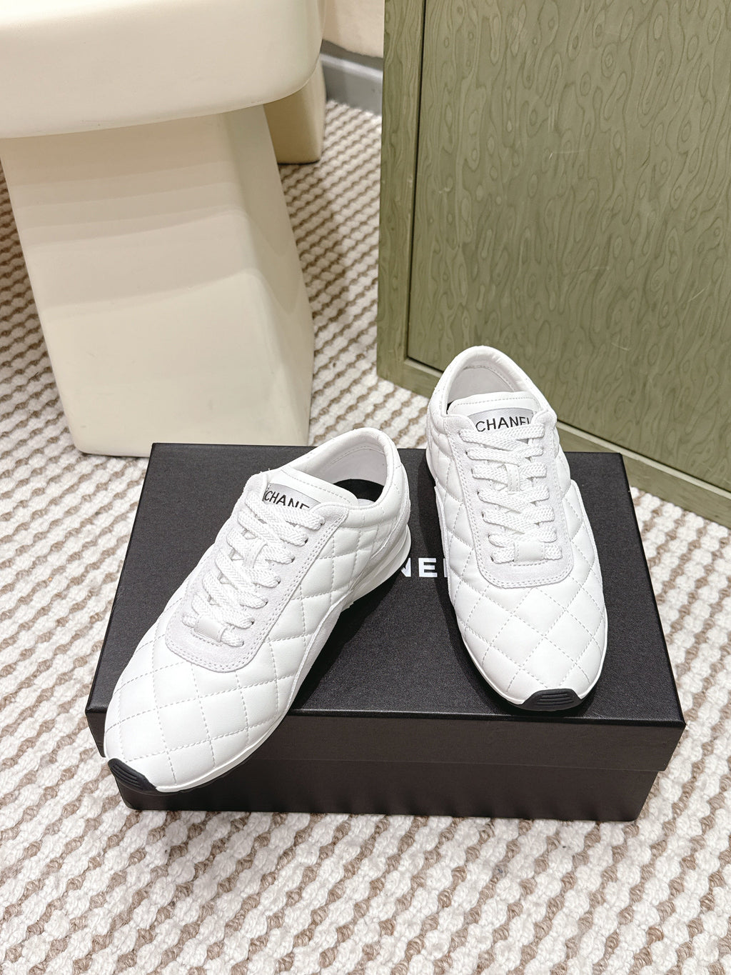 C-Sneakers